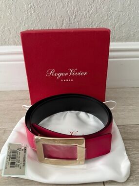 Roger Vivier Fuchsia Leather Belt with Gold Rectangular Buckle size 85 women